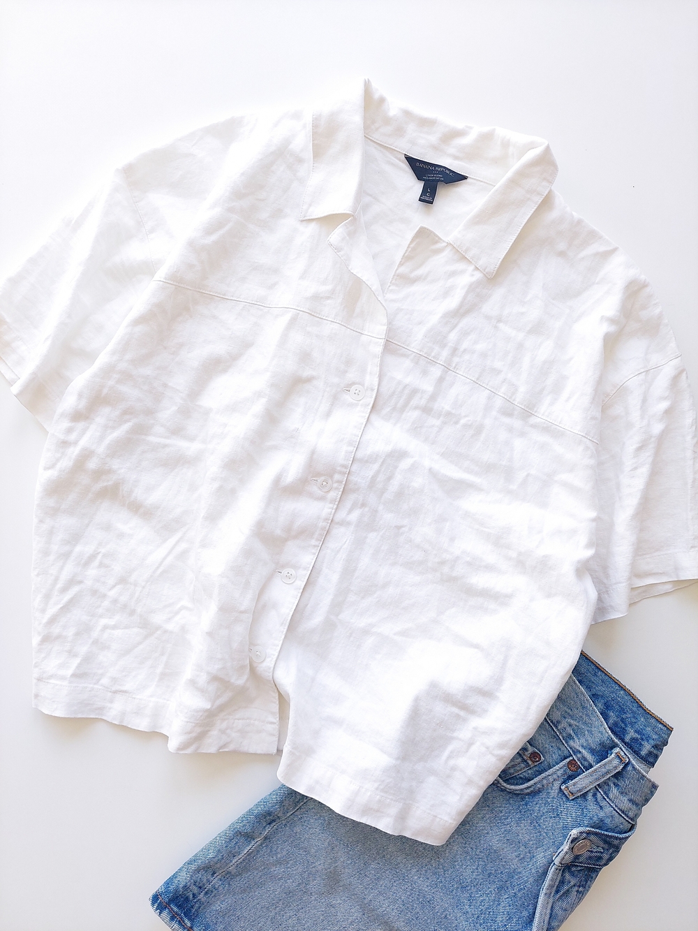 Banana Republic Linen Blend Shirt L White Short Sleeve Cropped Oversized Buttons